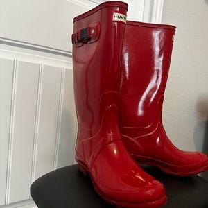 Red Hunter boots